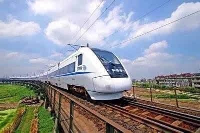 长沙铁航职业中等技术学校高铁乘务专业
